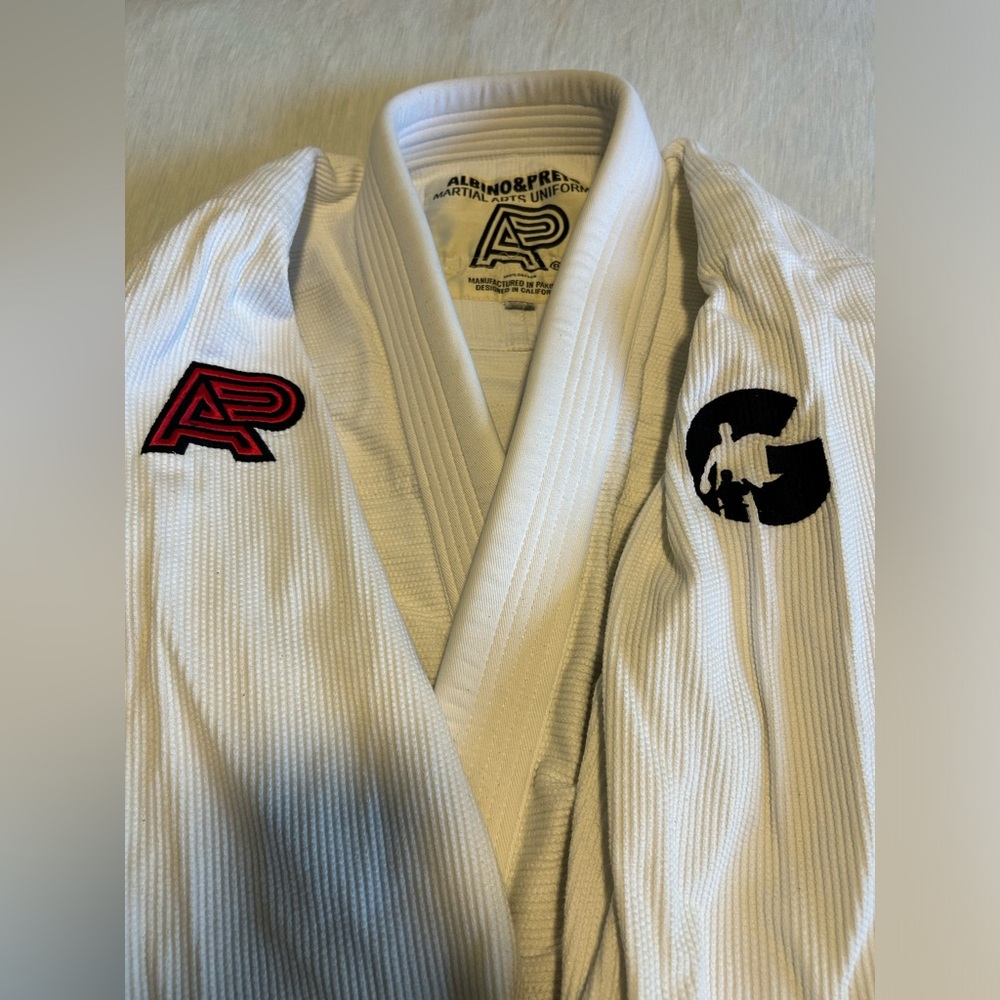 Albino & Preto, A3, Oakland “Guardian” project school white BJJ kimono